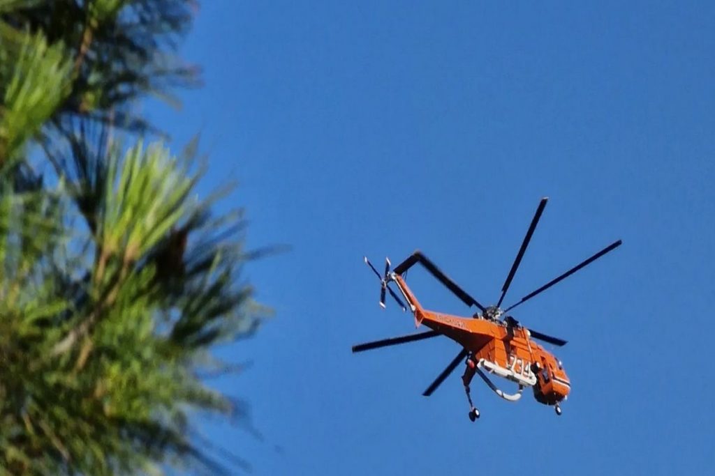 Ωρωπός: Οριοθετήθηκε η φωτιά στο Μαρκόπουλο