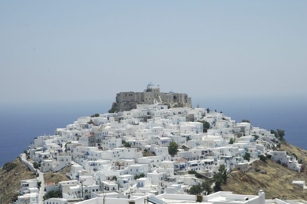 Χωρίς γιατρούς τα νησιά παρά το μπόνους