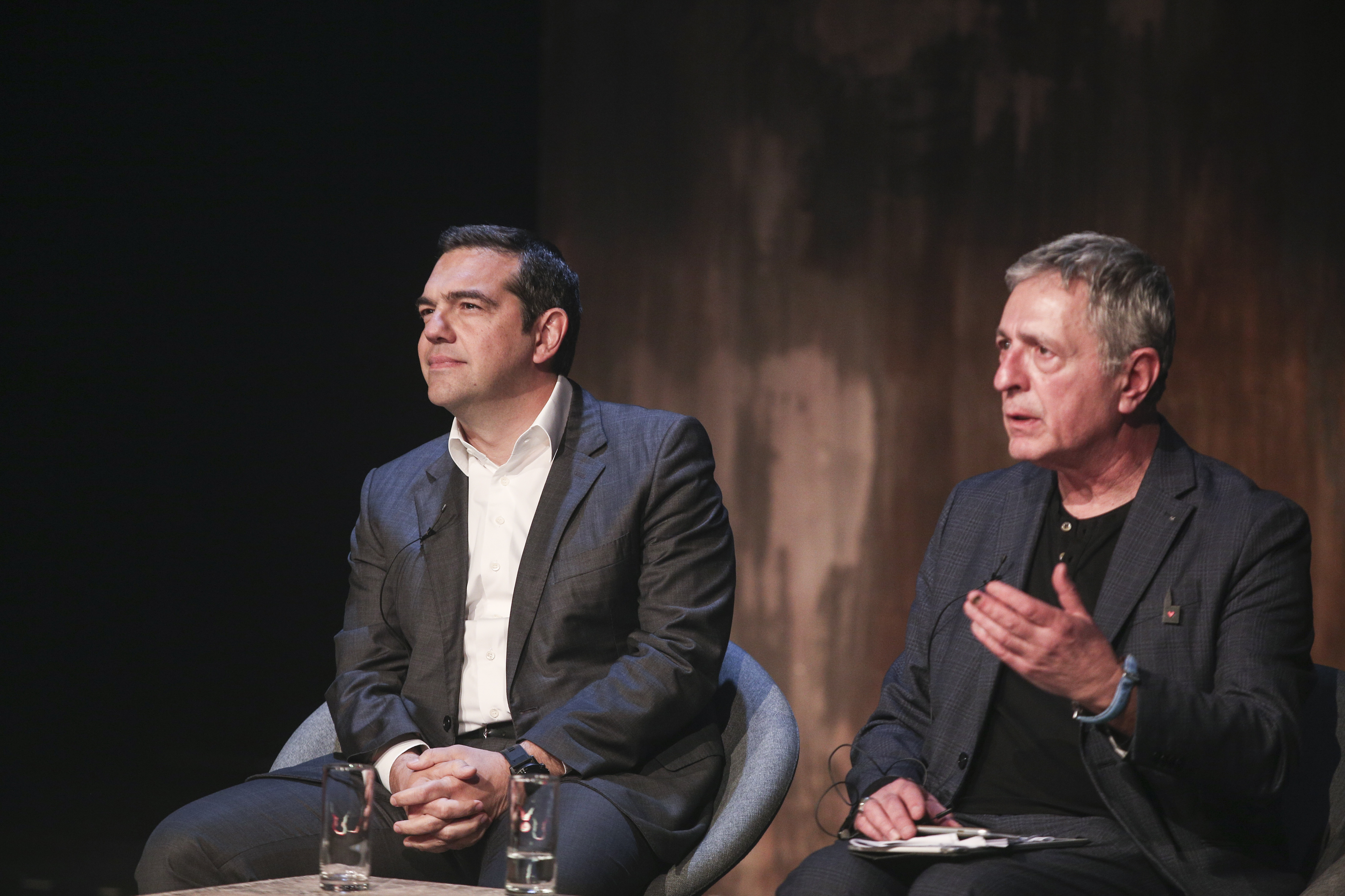 Στέλιος Κούλογλου: Θέλει διαρχία στον ΣΥΡΙΖΑ – Γιατί η αποχώρηση Τσίπρα «ήταν απαραίτητη»