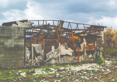 Βόρεια Εύβοια: Από τον εφιάλτη της φωτιάς στο φάντασμα του αμιάντου