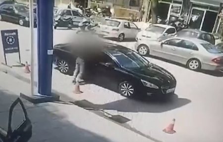 Πυροβολισμοί στη Θεσσαλονίκη: Η στιγμή της δολοφονίας του 50χρονου – Δείτε βίντεο