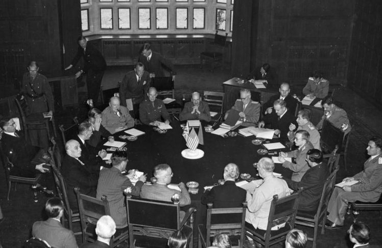 Διάσκεψη του Πότσνταμ: Οι νικητές του Β’ Παγκοσμίου Πολέμου αποφασίζουν για τη Γερμανία