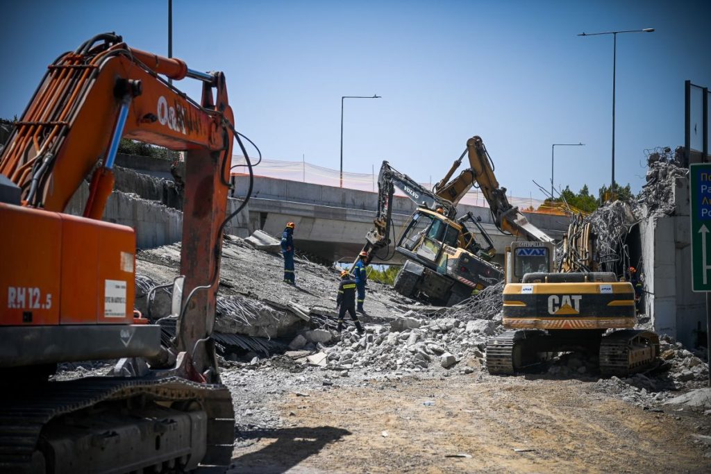 Πάτρα: Ελεύθεροι άλλοι 2 κατηγορούμενοι για την κατάρρευση της γέφυρας
