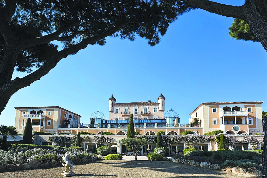 St. Tropez – Πάτμος – Αντίπαρος