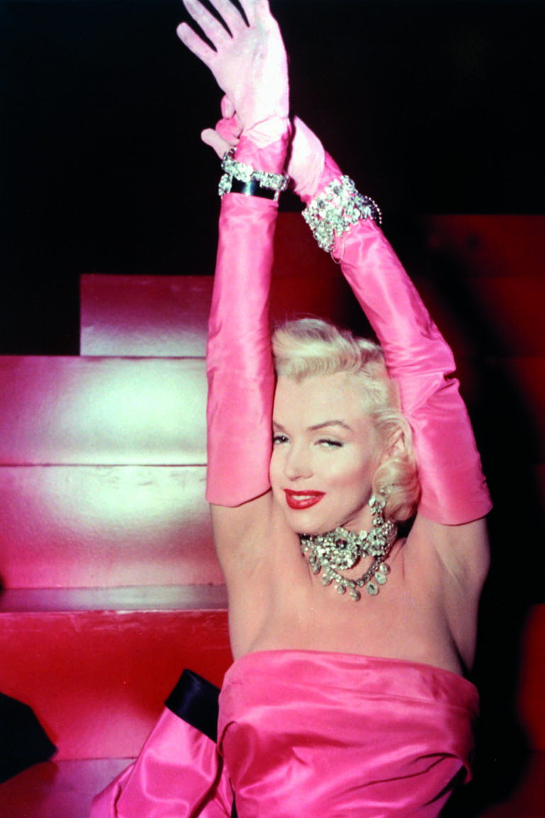 Μέριλιν Μονρόε: Η ηθοποιός πίσω από τον μύθo