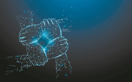 Επικίνδυνη αλαζονεία, ευάλωτη δημοκρατία