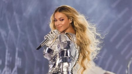 Madonna: Πρώτη δημόσια εμφάνιση σε συναυλία της Beyonce