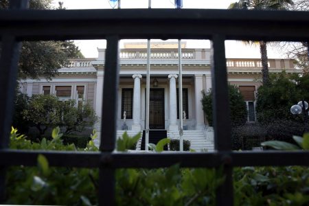 Η ατζέντα της ημέρας: Καμπανάκι στην κυβέρνηση – Ντέρμπι στον ΣΥΡΙΖΑ – Υγειονομικός κίνδυνος στη Θεσσαλία