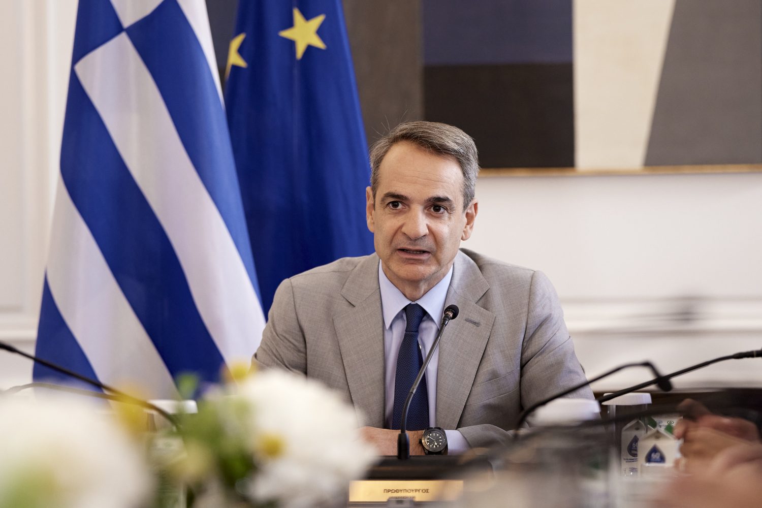 Μητσοτάκης: Μια εβδομάδα δωρεάν στη Ρόδο για τους τουρίστες που έφυγαν λόγω της φωτιάς