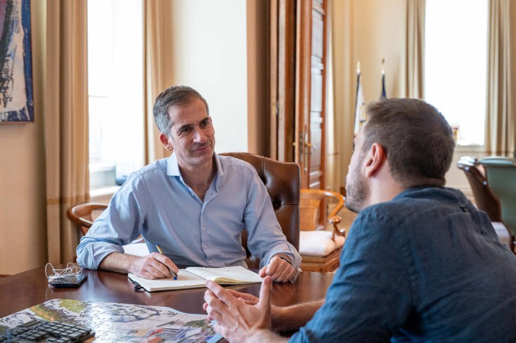 Κώστας Μπακογιάννης: «Οπου λύνεις προβλήματα, το μαύρο εξαφανίζεται»