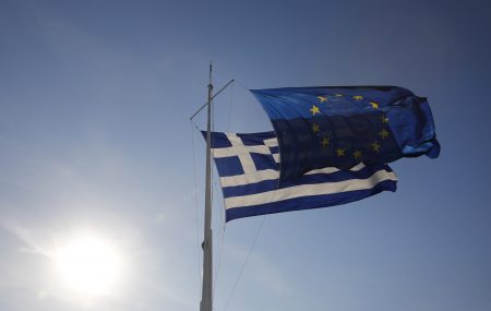 Η λαμπερή ελληνική οικονομία και τα θολά σημεία της