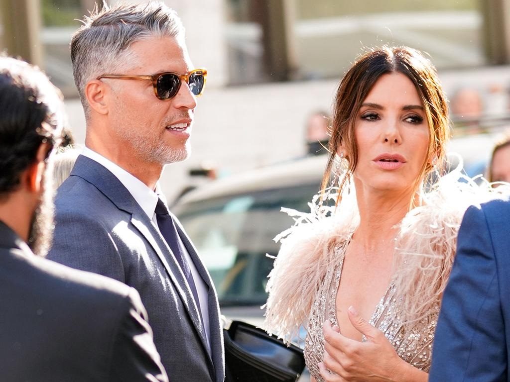 O σύντροφος της Sandra Bullock, Bryan Randall, έχασε τη μάχη με την νόσο ALS