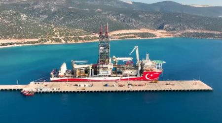 Η Τουρκία βγάζει στην Ανατολική Μεσόγειο το γεωτρύπανο «Αμπντουλχαμίντ Χαν»