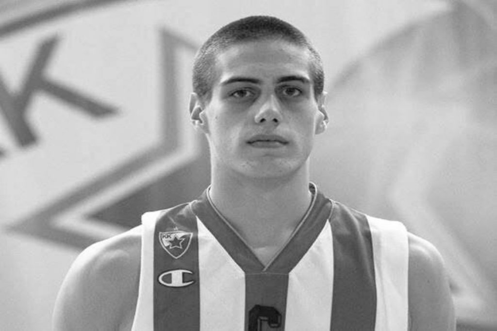 Ιβάν Τσόροβιτς: Πέθανε στα 26 του το μεγάλο ταλέντο του Ερυθρού Αστέρα