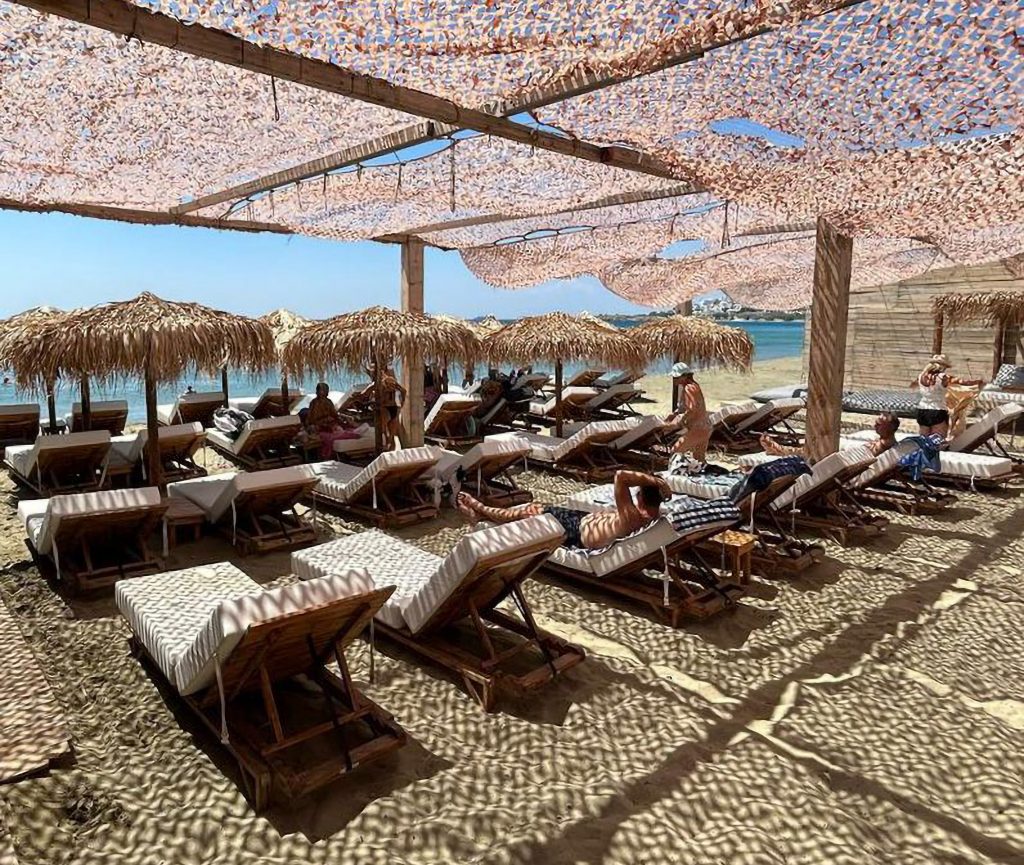 Εικοσιέξι συλλήψεις στα νησιά του Νοτίου Αιγάιου για παραβάσεις στον αιγιαλό και την παραλία