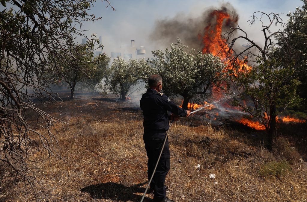 Φωτιές: Ακραίος κίνδυνος πυρκαγιάς την Τρίτη – Οι περιοχές που κινδυνεύουν