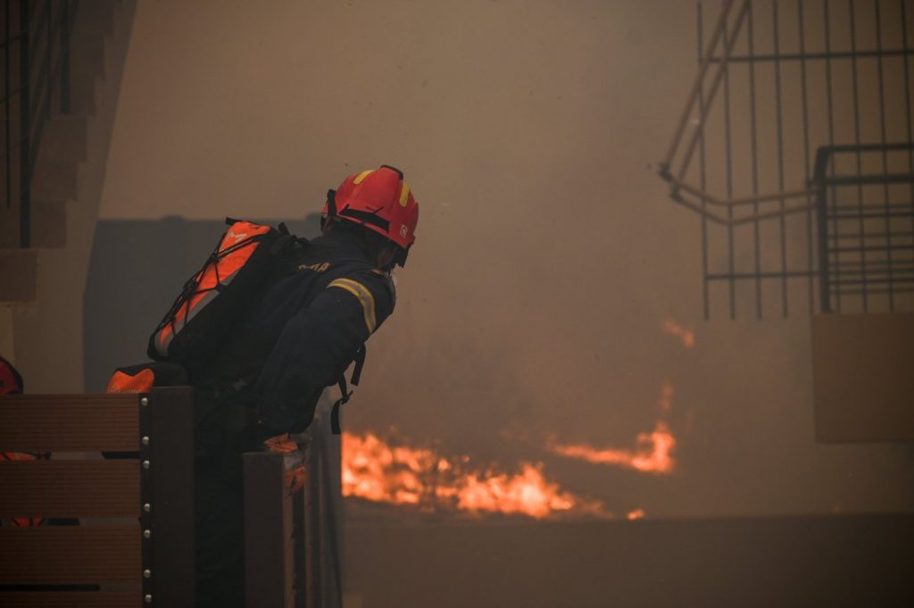 Κεφαλονιά: Συνελήφθη εποχικός πυροσβέστης για πέντε φωτιές