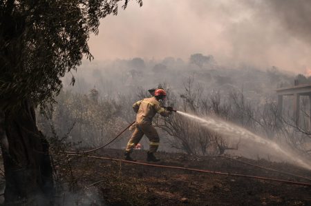 Φωτιές: Ενισχύεται η ευρωπαϊκή συνδρομή για την κατάσβεση των πυρκαγιών