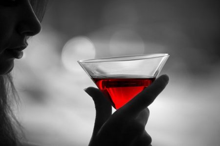 Eurostat: Τρίτη ακριβότερη χώρα η Ελλάδα στο αλκοόλ
