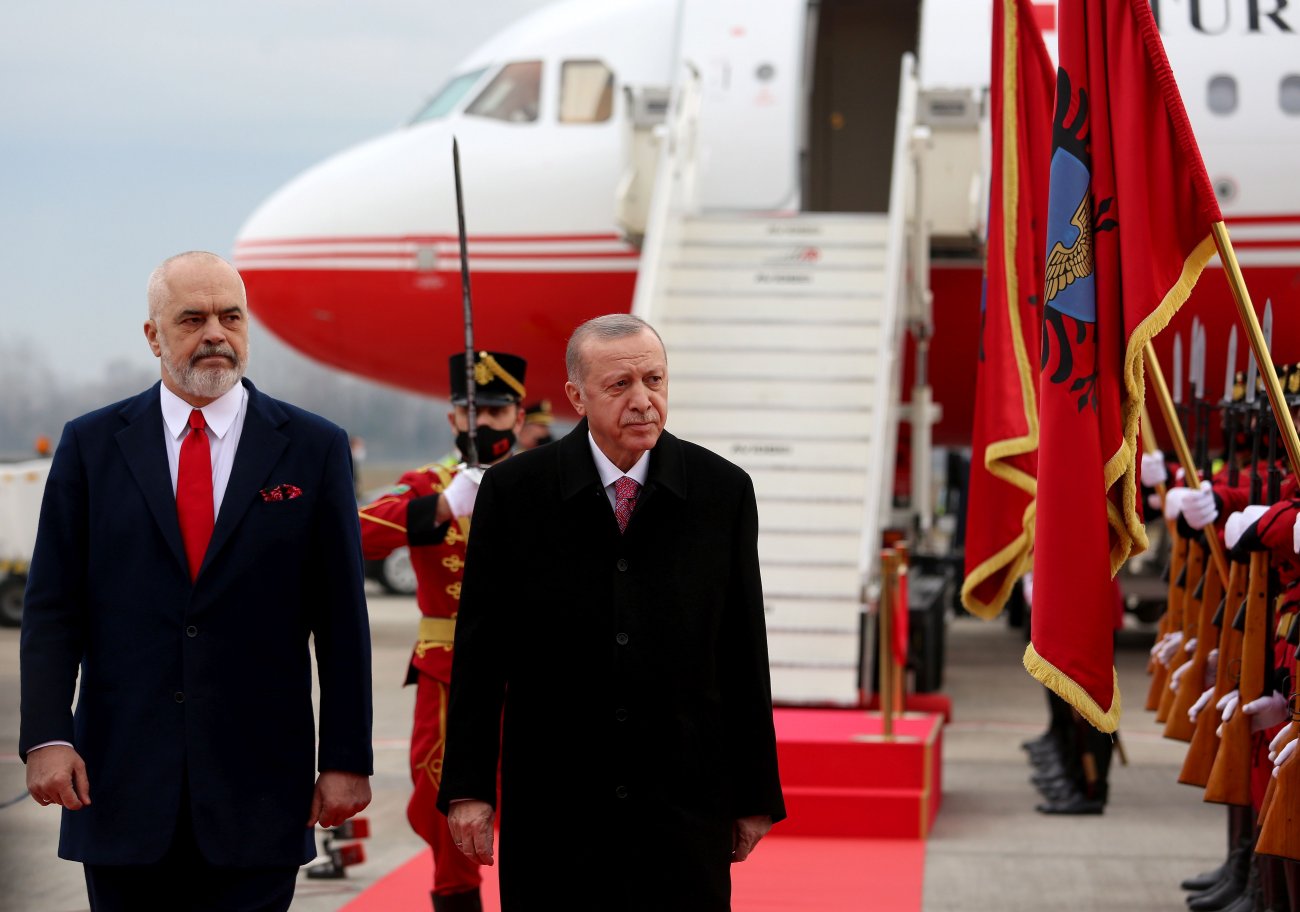 Θερμό φθινόπωρο για τις σχέσεις με Τουρκία – Αλβανία
