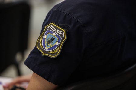 Κρήτη: Σε διαθεσιμότητα ο αξιωματικός της ΕΛΑΣ που συνελήφθη για εκβιασμούς