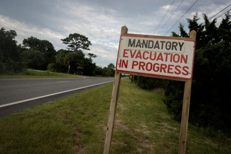 ΗΠΑ: Προετοιμάζονται για την έλευση του τυφώνα Ιντάλια