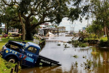Τυφώνας Ιντάλια: Δύο νεκροί στη Φλόριντα – Εικόνες από τη NASA