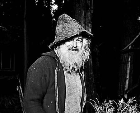 Ο ξυπόλυτος αρχιμάστορας