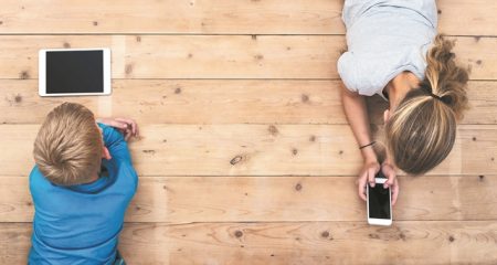 Ευάλωτοι ενήλικοιτα παιδιά της οθόνης