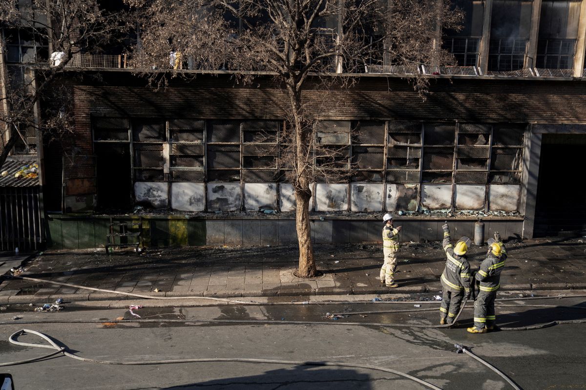 Αφρική: Στους 74 οι νεκροί από τη φωτιά – Ανάμεσά τους 12 παιδιά