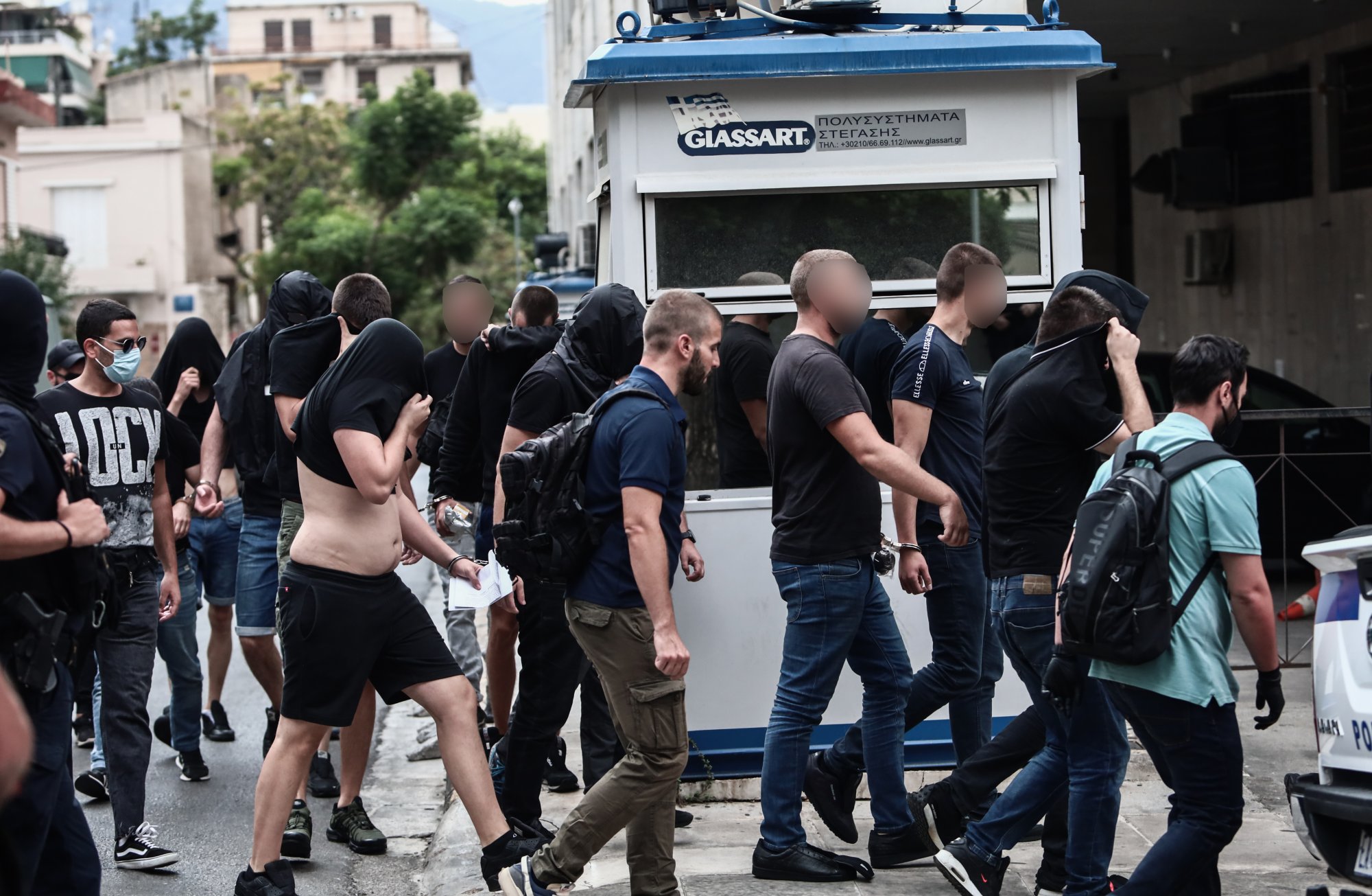 Νέα Φιλαδέλφεια: Hξεραν για κονβόι αλλά όχι για… Κροάτες