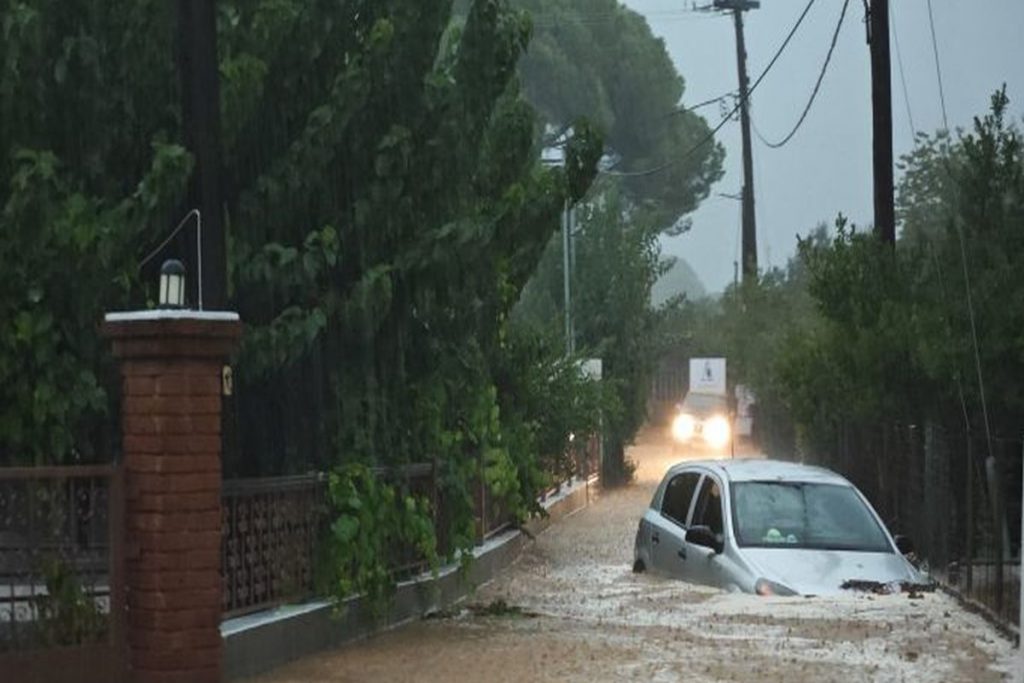 Κακοκαιρία Daniel: Αίτημα να κηρυχτεί η Σκιάθος σε κατάσταση έκτακτης ανάγκης