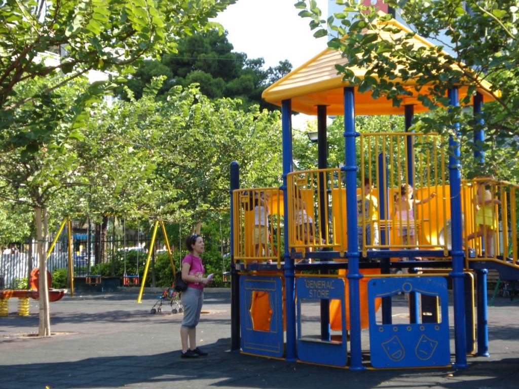 Δήμος Κατερίνης: Αναβαθμίστηκαν 36 παιδικές χαρές