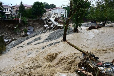 Κακοκαιρία Daniel: Οι περιοχές που βρέχει πολύ σήμερα