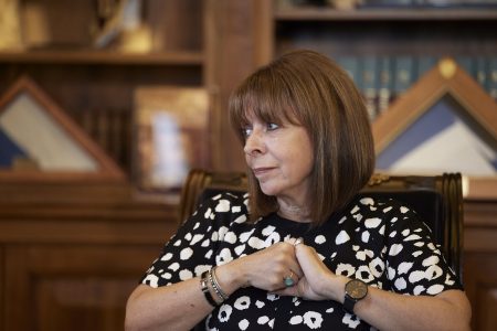 Κατερίνα Σακελλαροπούλου: Στις πληγείσες περιοχές σε Καρδίτσα και Βόλο η Πρόεδρος της Δημοκρατίας
