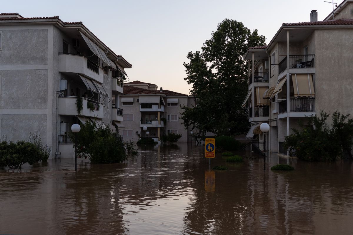 Θεσσαλία: Καμπανάκι κινδύνου για την στατικότητα των κτηρίων