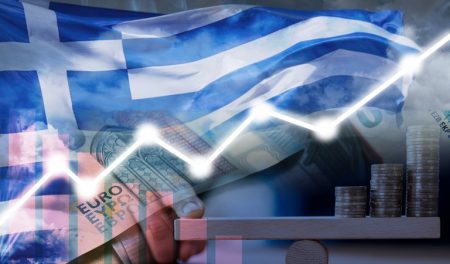 Ανάπτυξη: Ακόμα μεγαλύτερη άνοδο για την Ελλάδα προβλέπει ο οίκος Fitch