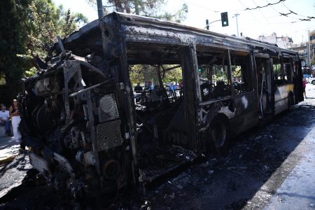 Φωτιά σε λεωφορείο της ΕΘΕΛ