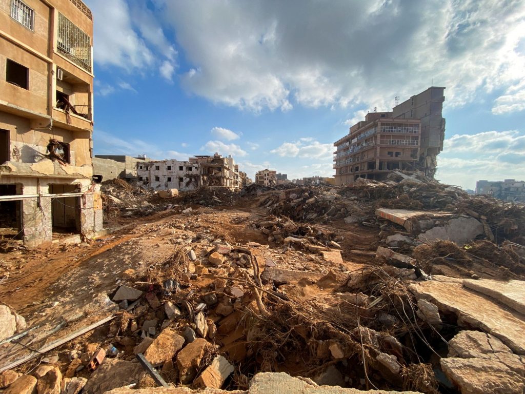 Libye : l’espoir des survivants s’estompe – désespoir à Derna (photos)