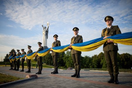 Ουκρανία: Καρατόμηση έξι υφυπουργών Αμυνας σε μια μέρα