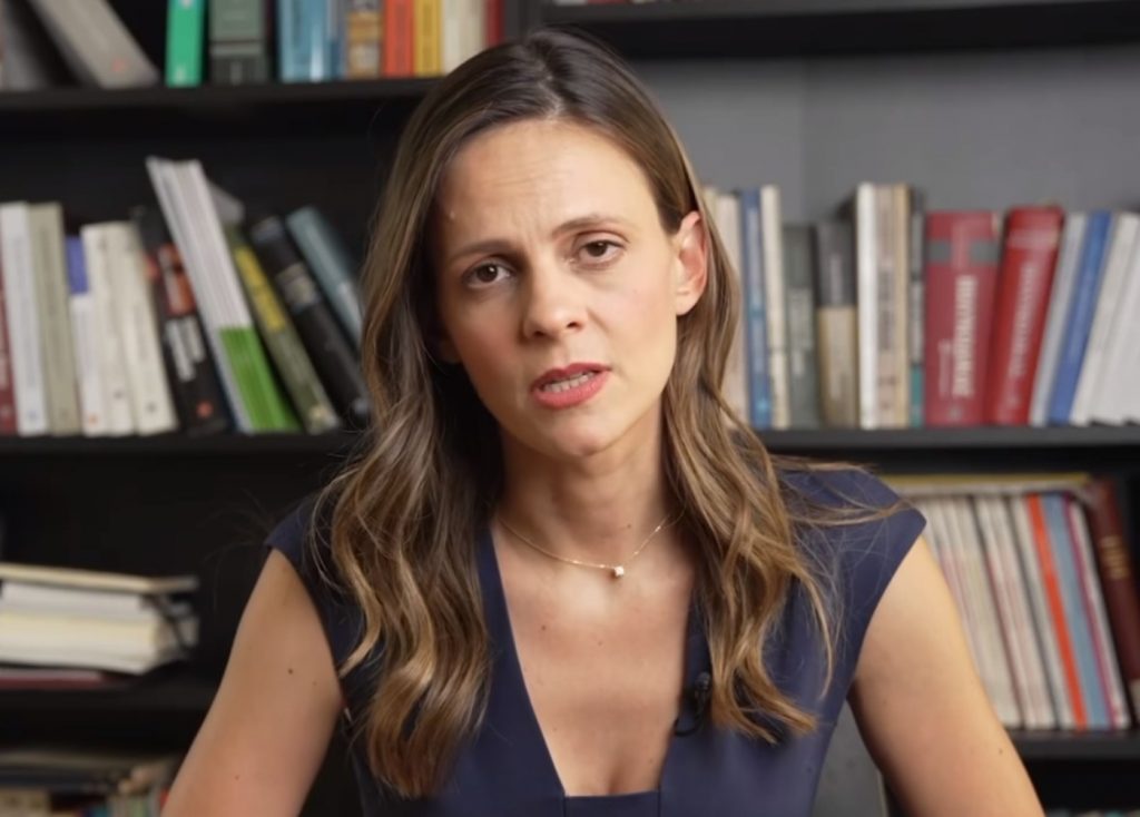 Αχτσιόγλου: «Αθλιότητα ότι υπονόμευσα τον Τσίπρα, καλώ τον Κασσελάκη να πάρει θέση»