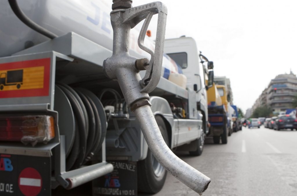 Πετρέλαιο θέρμανσης: Πρεμιέρα με «ράλι» τιμών – Τι ισχύει με την επιδότηση