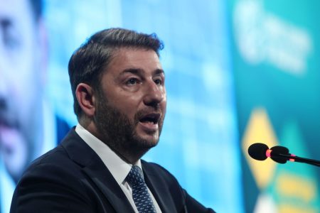 Ανδρουλάκης: «Η κυβέρνηση παραμένει θεατής σε μια στεγαστική κρίση με πρωτοφανείς διαστάσεις»