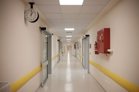 Λέρος: Γιατροί ζητούν ηλεκτρικά πατίνια για να μετακινούνται στο νοσοκομείο