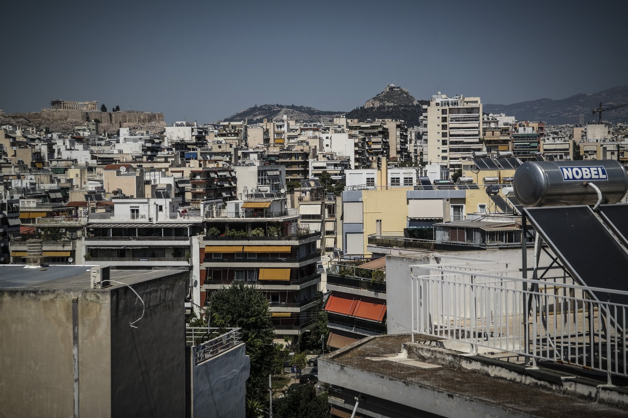 «Ανακαινίζω-Ενοικιάζω»: Οι δικαιούχοι και οι προϋποθέσεις – Στην αγορά 12.000 «κενές» κατοικίες