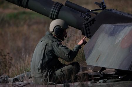 Ουκρανία: Κατέφθασαν τα αμερικανικά άρματα μάχης Abrams