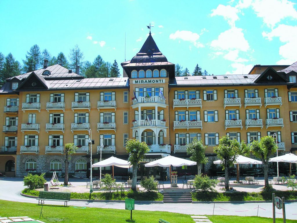 Αφησα το yacht και… σκαρφάλωσα στις Αλπεις