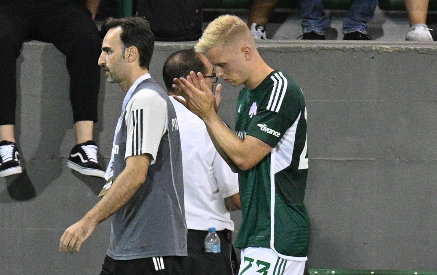 Μάγκνουσον: Πολύ σοβαρή ζημιά στο γόνατο και χειρουργείο για τον στόπερ του Παναθηναϊκού