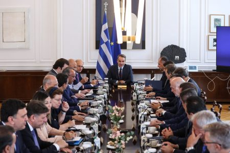 Κ.  Μητσοτάκης: Με διαδοχικές συνεδριάσεις Υπουργικού και ΚΟ επιχειρεί ο να αφήσει πίσω το δύσκολο καλοκαίρι
