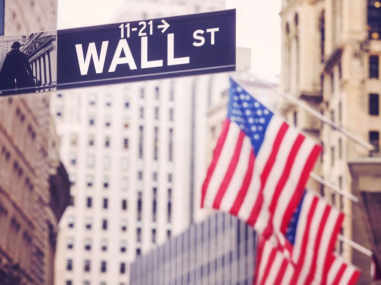 Wall Street: Εκλεισε τον χειρότερο μήνα του 2023